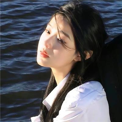 云端证人·未删减海报